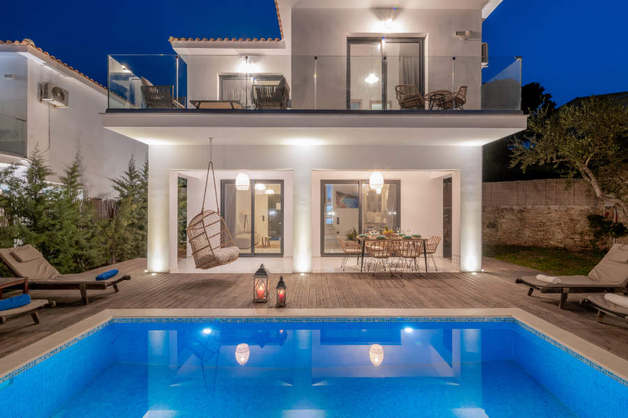 Queen of Zakynthos Villa 01