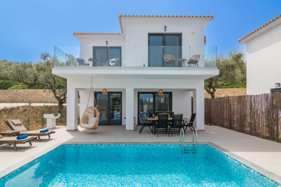 Queen of Zakynthos Villa 03