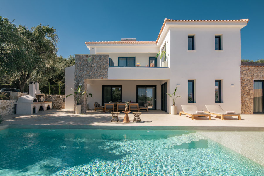 Queen of Zakynthos Villa 04