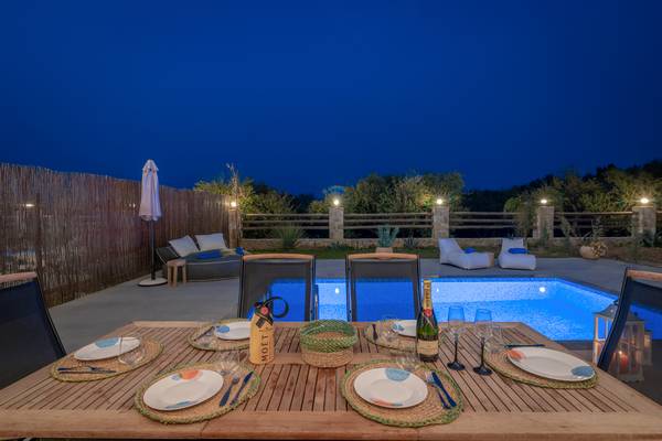 Queen of Zakynthos villas 01