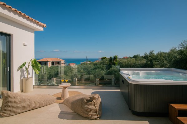 Queen of Zakynthos villas 01